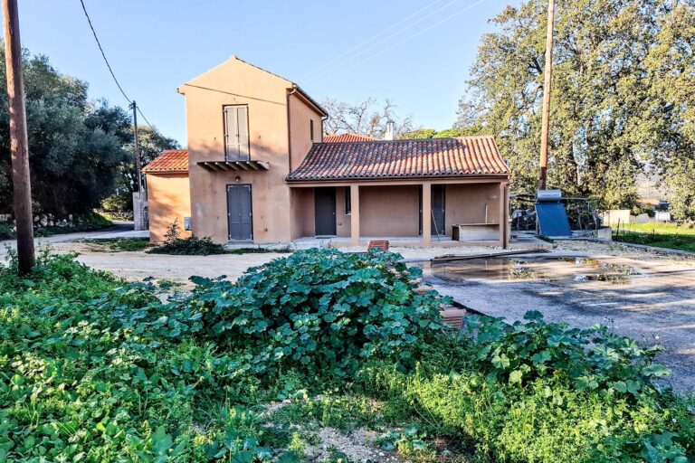 Spartia-wooden property-1968-