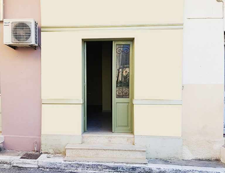 store-2448-in the city center