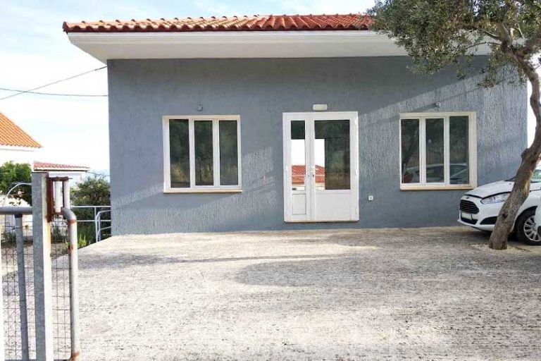 store-3077-view of the property