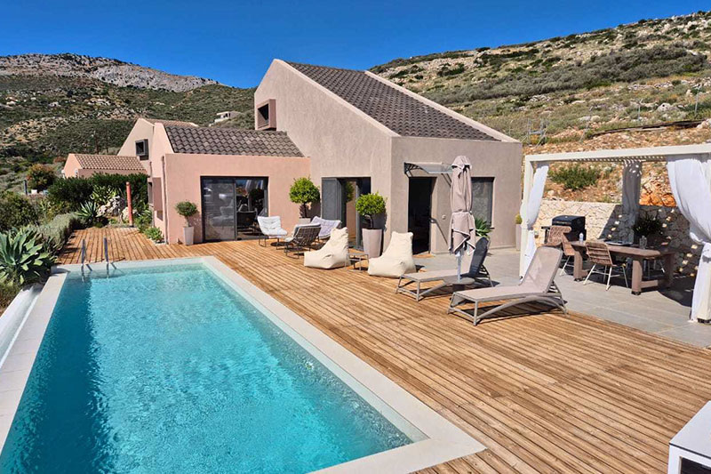 villa-3339-in Skala village