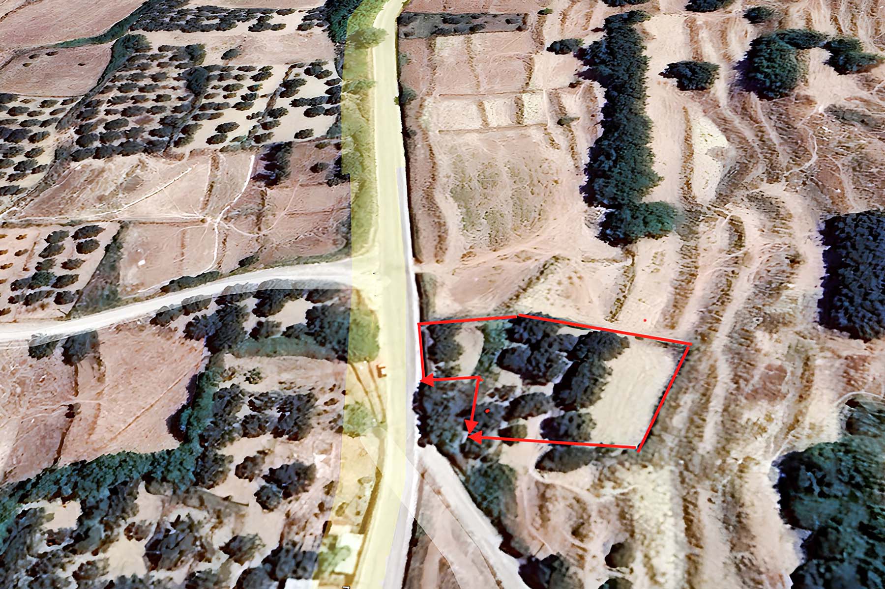 Αγροτεμάχιο στον κεντρικό δρόμο στα Κοντογουράτα - Κωδ. Ακινήτου 3365