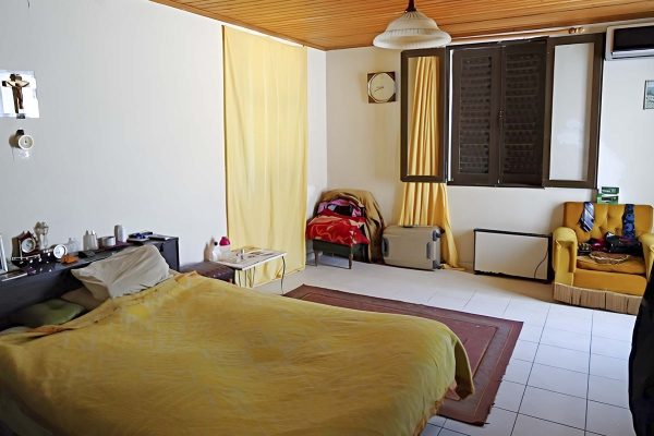 1992-06-bed-room
