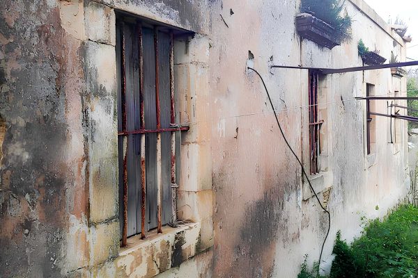 side view of the property in Svoronata - property id 2157