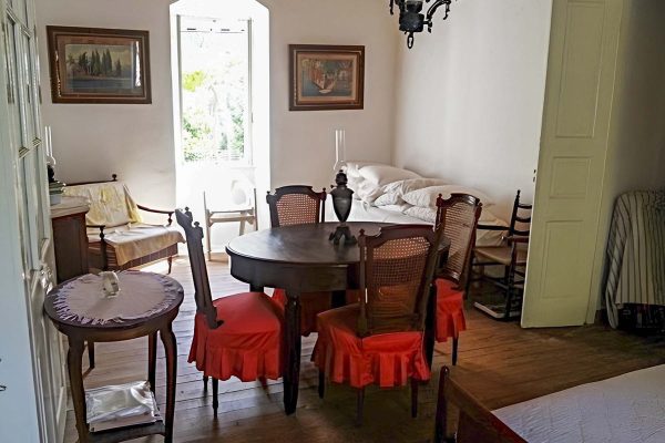 Τραπεζαρία κατοικίας στα Μακριώτικα - Κωδ. Ακινήτου 1993