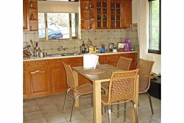 detached house-2604-kitchen