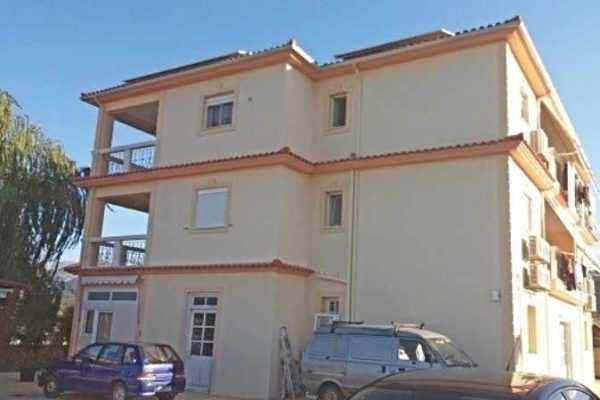 residence complex-2122-side view of the building