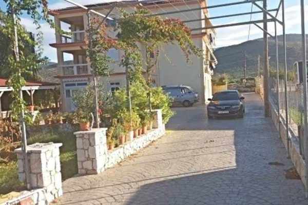 residence complex-2122-parking space