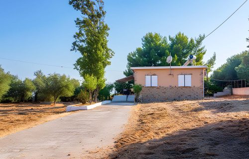 view of the house in Minies - property id 2249