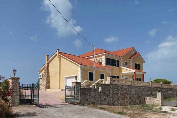 villa-2972-in privilaged area