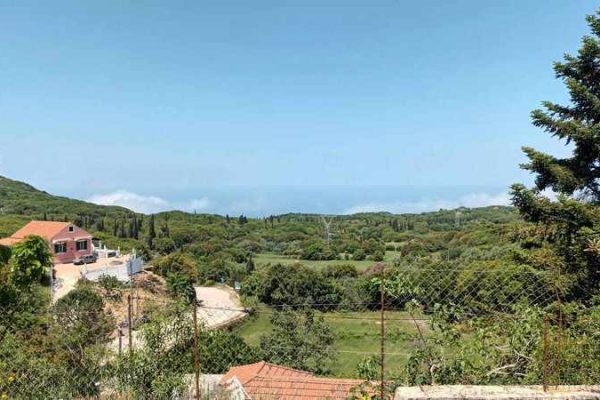 A house with plot in Karya, Kefalonia, 2705