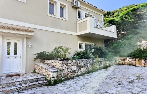 side view of the villa in Katelios - property id 3342
