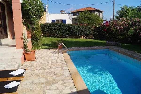 villa-2681-view of the pool