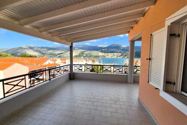 maisonette-3293-with large balcony (1)