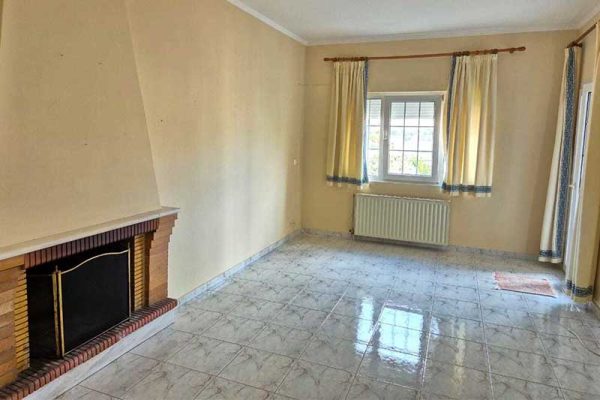 maisonette-3293-with large balcony (11)