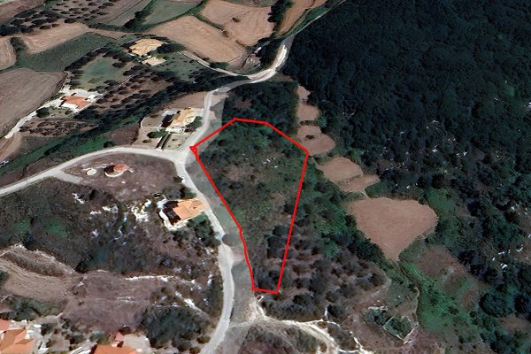 plot on a main road of the village in Agia Thekli - property id 3363