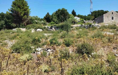 sale-plot-markoulata-2774-5