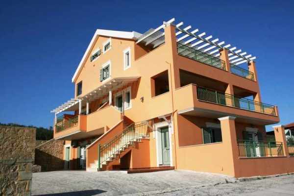 apartment complex-2156-view of the building