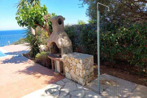 villes me pisina-2585-apopsi exoterikou protis villas