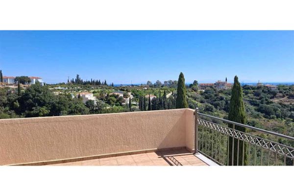 villa-3245-with large balcony